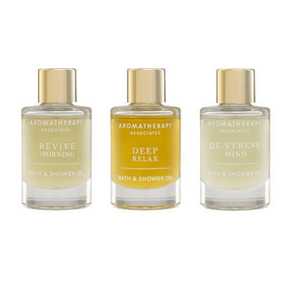 مجموعة زيوت الاستحمام Essential Bath & Shower Oil (Relax, De-Stress, Revive) – 3 × 9 مل